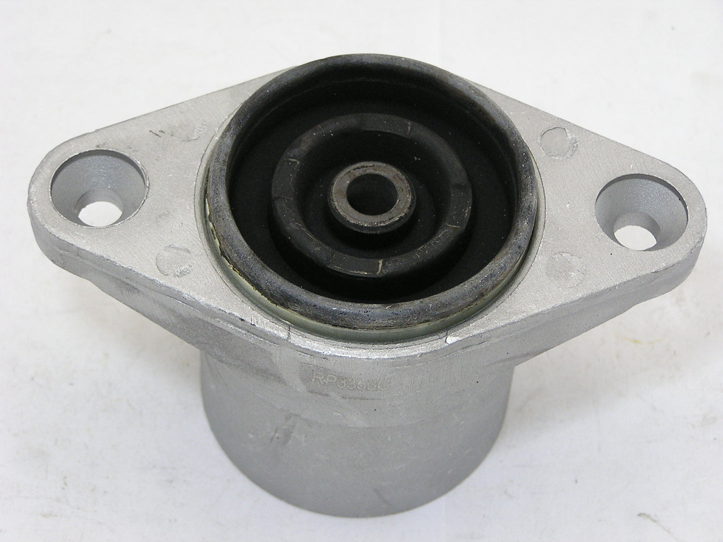 Volkswagen Group A6 Rear Left and Right Strut Mount - Bearing - OEM Ref 8E0513353B/C - RP3353C
