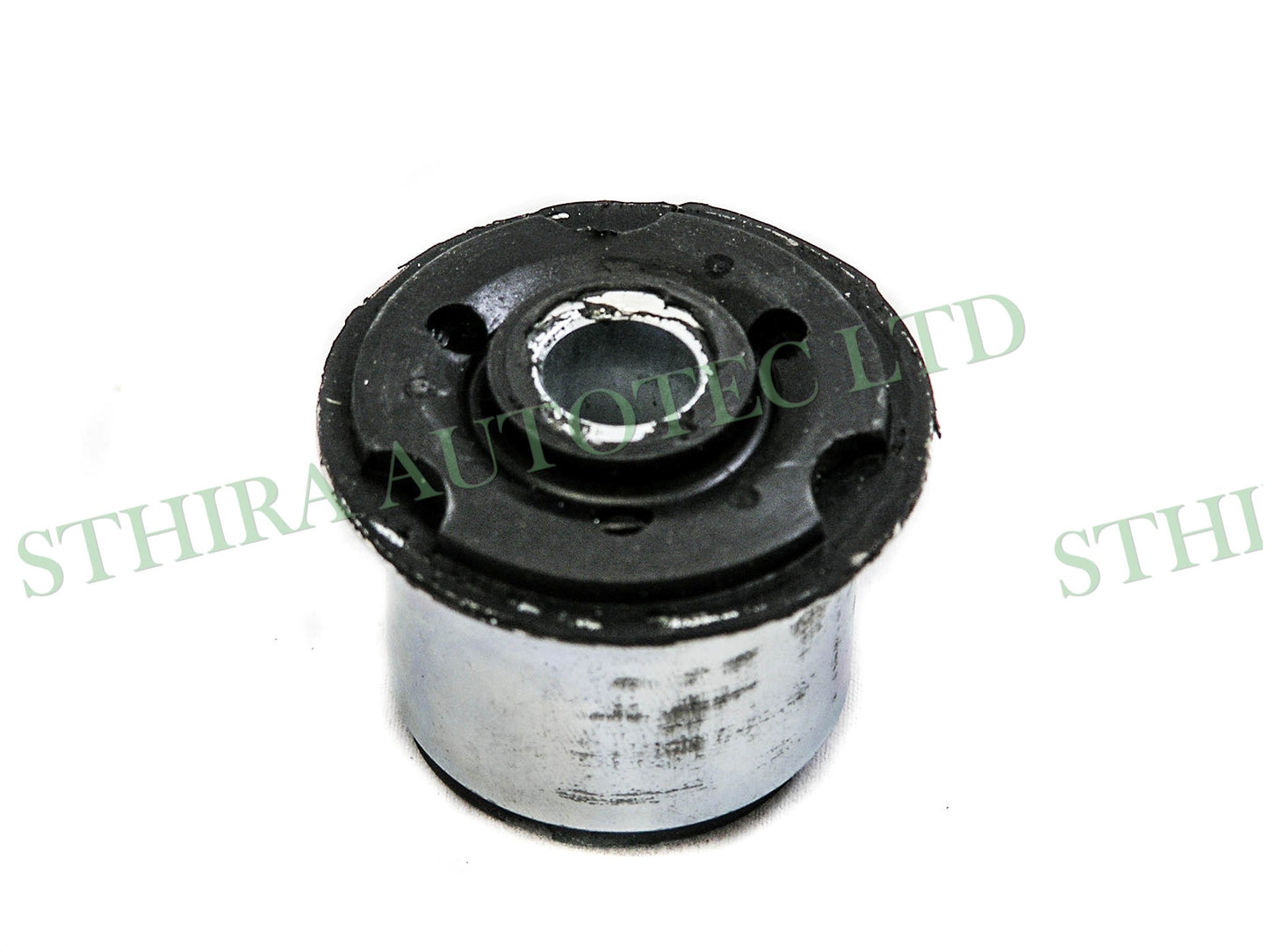 Citroën Xantia Front Left and Right Suspension Bush - OEM Ref 96083570 - RP3570